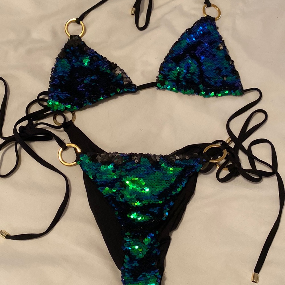 Siren song beach bunny bikini
